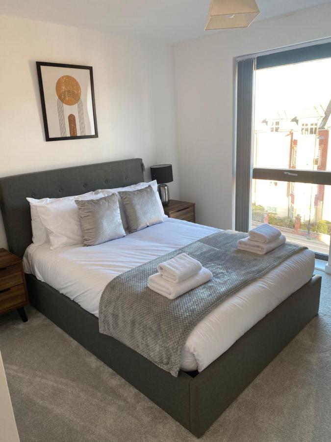 Icona - Luxurious 2 Bed Apartment Йорк Екстериор снимка
